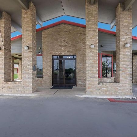 Americas Best Value Inn Lockhart Tx ภายนอก รูปภาพ